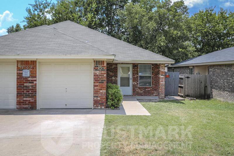 Apartment for rent at 932 B Maplewood Dr, Harker Heights, TX 76548