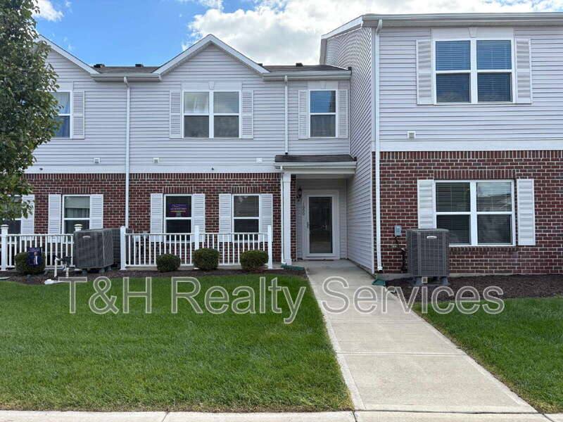 Apartment for rent at 12075 Scoria Dr, Fishers, IN 46038