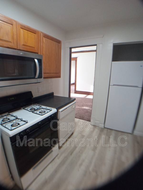 Apartment for rent at 220 W Lapeer St #2, Lansing, MI 48933