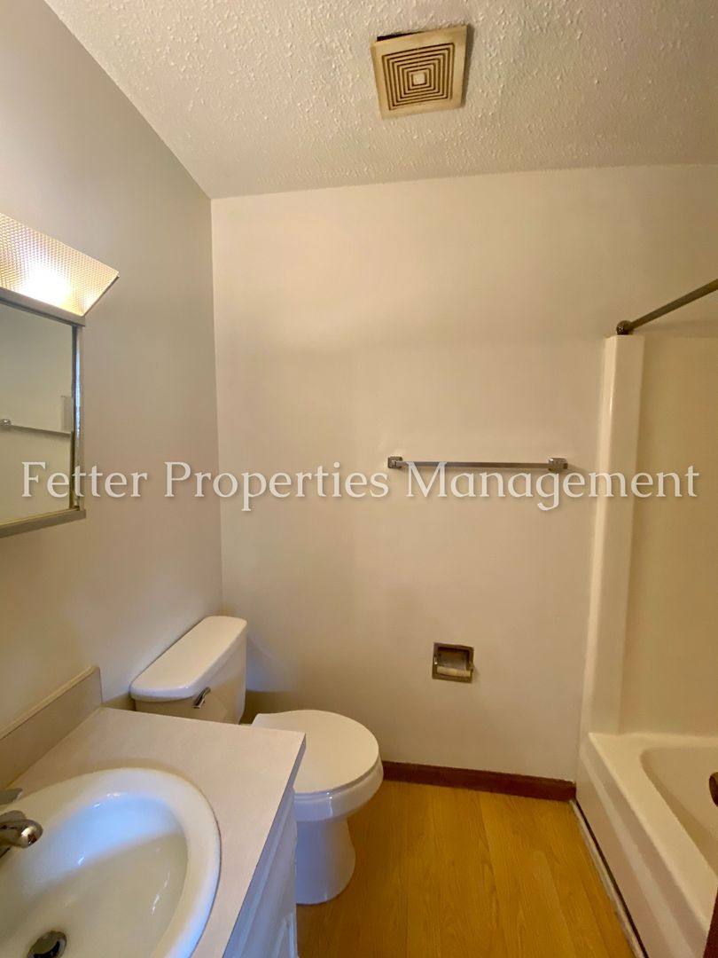 Apartment for rent at 2720 N Kentucky Ave, Evansville, IN 47711