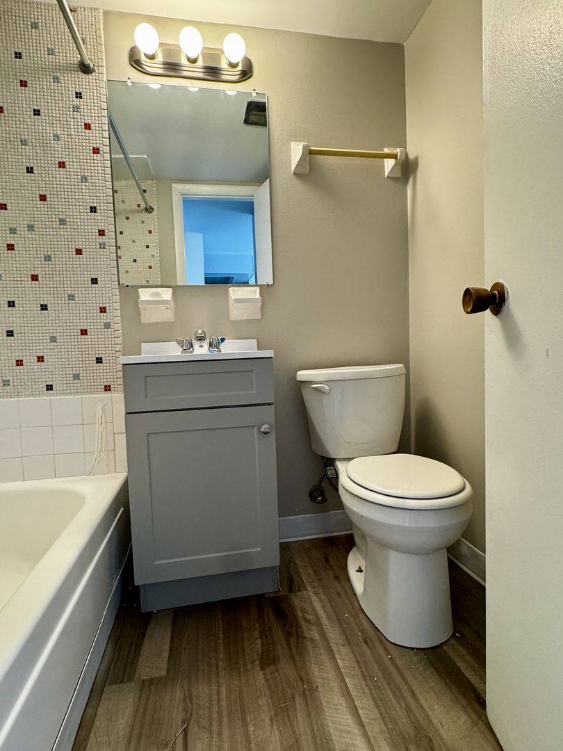 Apartment for rent at 1330 W 5th Ave, Columbus, OH 43212