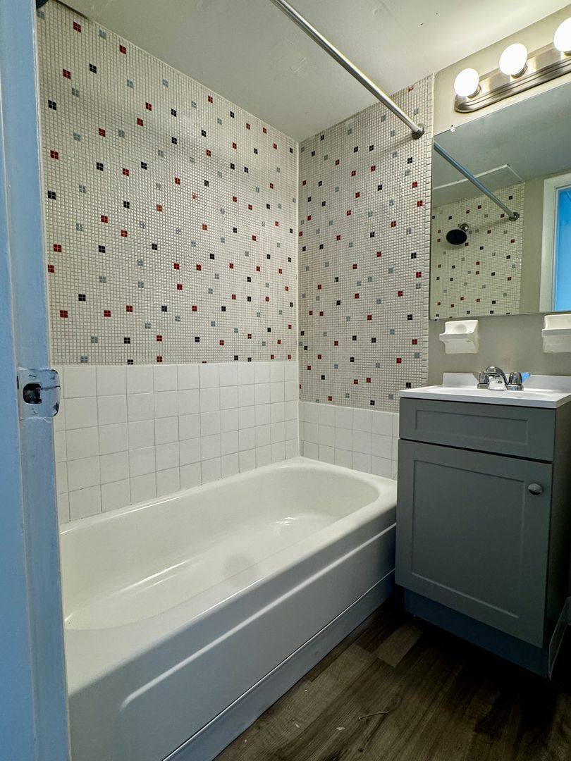 Apartment for rent at 1330 W 5th Ave, Columbus, OH 43212