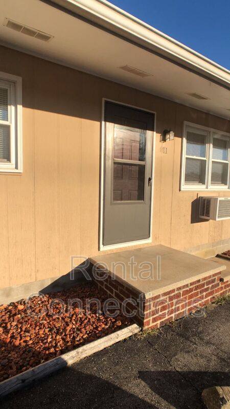 Apartment for rent at 400 E College St #E6, Herrin, IL 62948