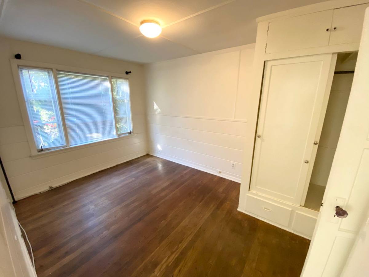 Apartment for rent at 380 N Coast Highway, Laguna Beach, CA 92651