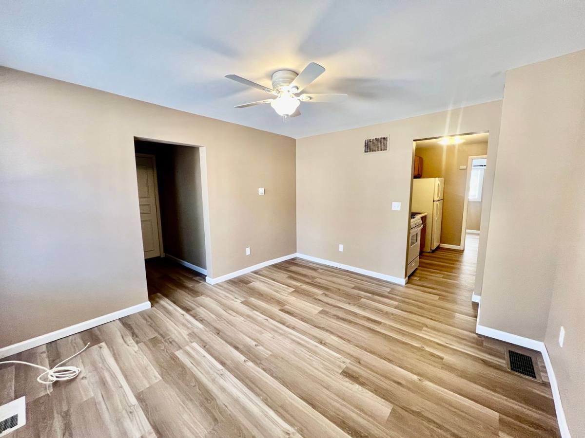 Apartment for rent at 601 S Clayton, Bloomington, IL 61701