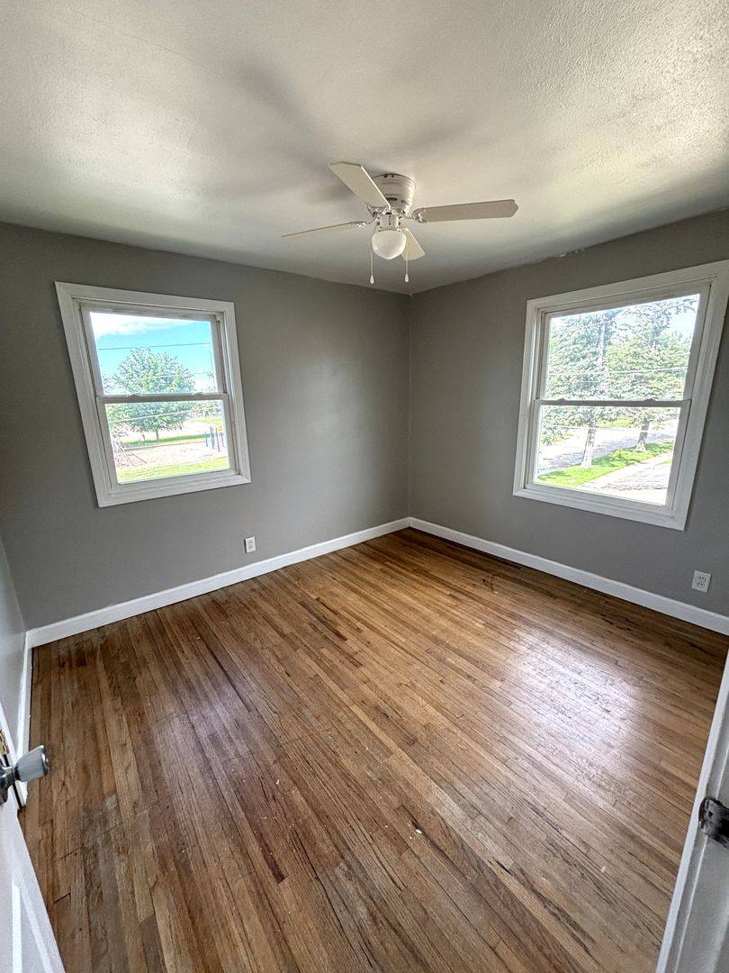 Townhouse for rent at 1254 W Mullan Ave, Waterloo, IA 50701