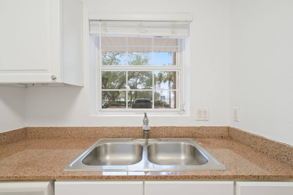 Condo for rent at 4276 Calinda Lane, Niceville, FL 32578