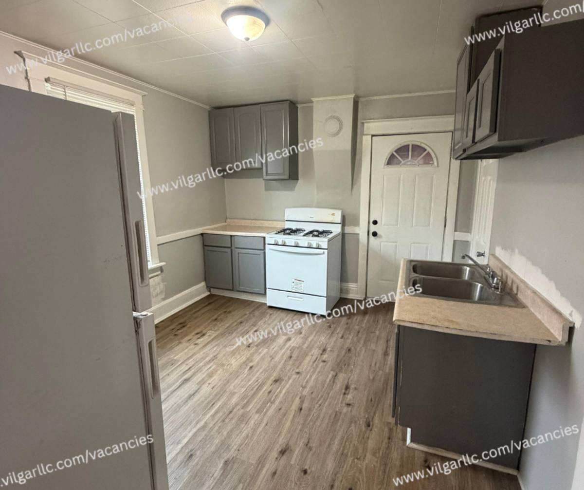 Apartment for rent at 5009 Magoun, East Chicago, IN 46312