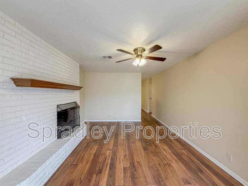 Townhouse for rent at 3705A Ivanhoe, Temple, TX 76502