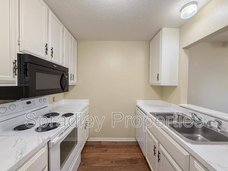 Townhouse for rent at 3705A Ivanhoe, Temple, TX 76502