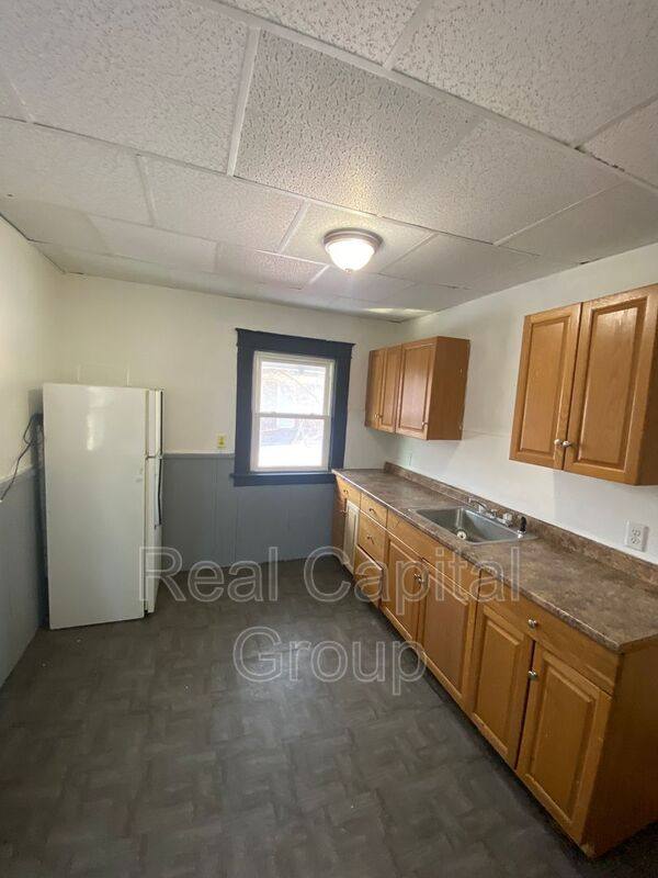 Apartment for rent at 709 Townsend Place, Niagara Falls, NY 14301