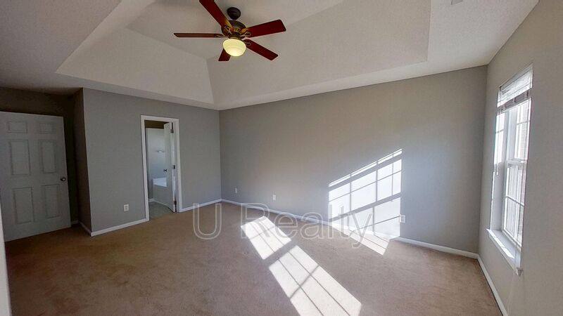 House for rent at 7236 Rock Island Rd, Charlotte, NC 28278