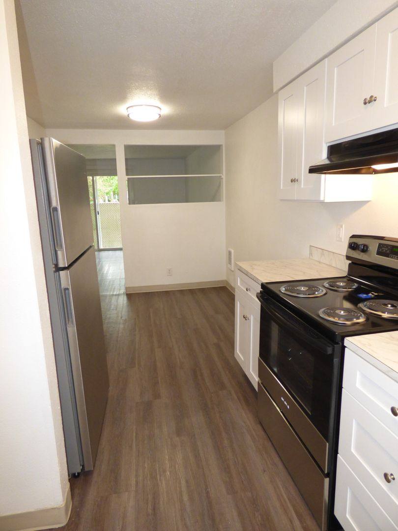 Apartment for rent at 4114 Lancaster Dr NE, Salem, OR 97305