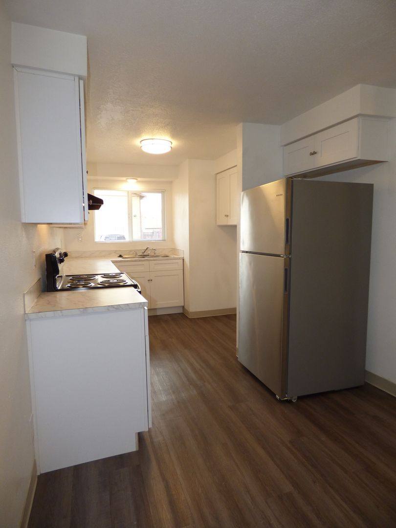 Apartment for rent at 4114 Lancaster Dr NE, Salem, OR 97305
