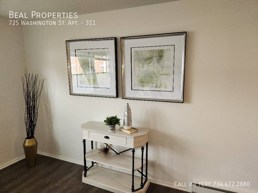 Apartment for rent at 725 Washington St #311, Monroe, MI 48161