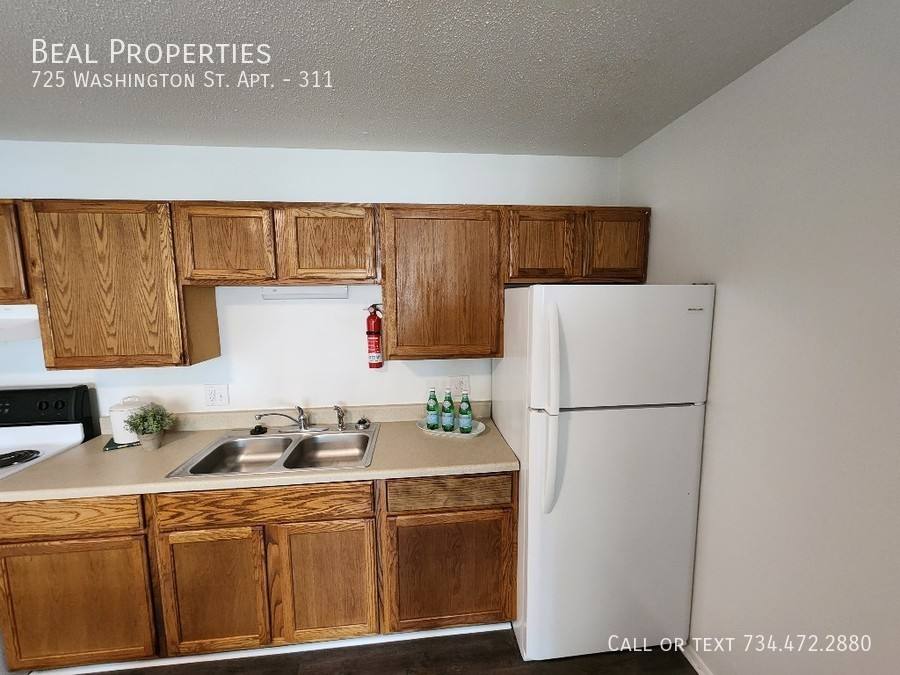 Apartment for rent at 725 Washington St #311, Monroe, MI 48161