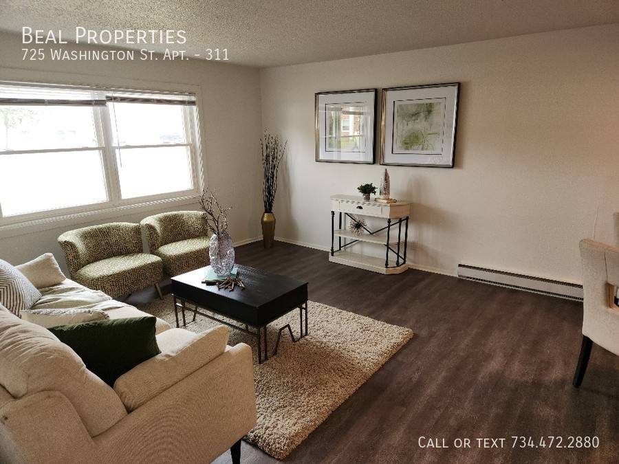 Apartment for rent at 725 Washington St #311, Monroe, MI 48161