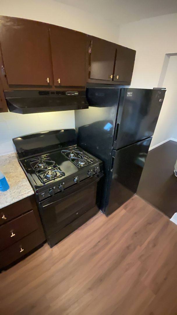 Apartment for rent at 150 Cleveland St, Orange, NJ 07050