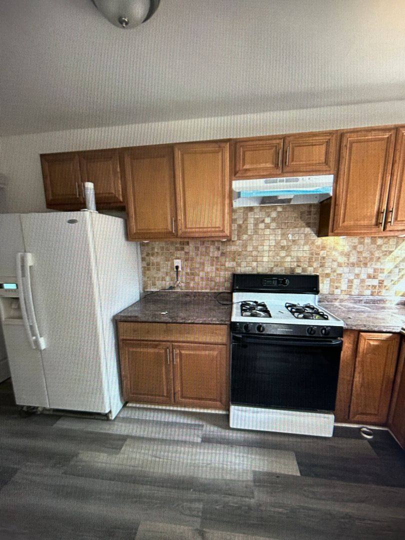 House for rent at 319 Rutherford Ave, Trenton, NJ 08618