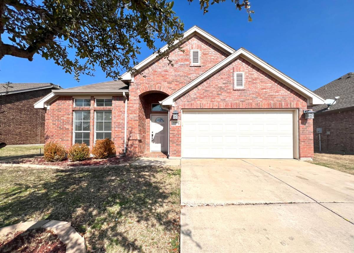 House for rent at 15004 Waters Dr, Little Elm, TX 75068