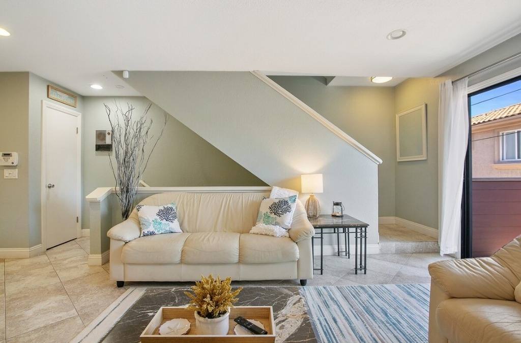 Townhouse for rent at 737 Seacoast Dr, Imperial Beach, CA 91932