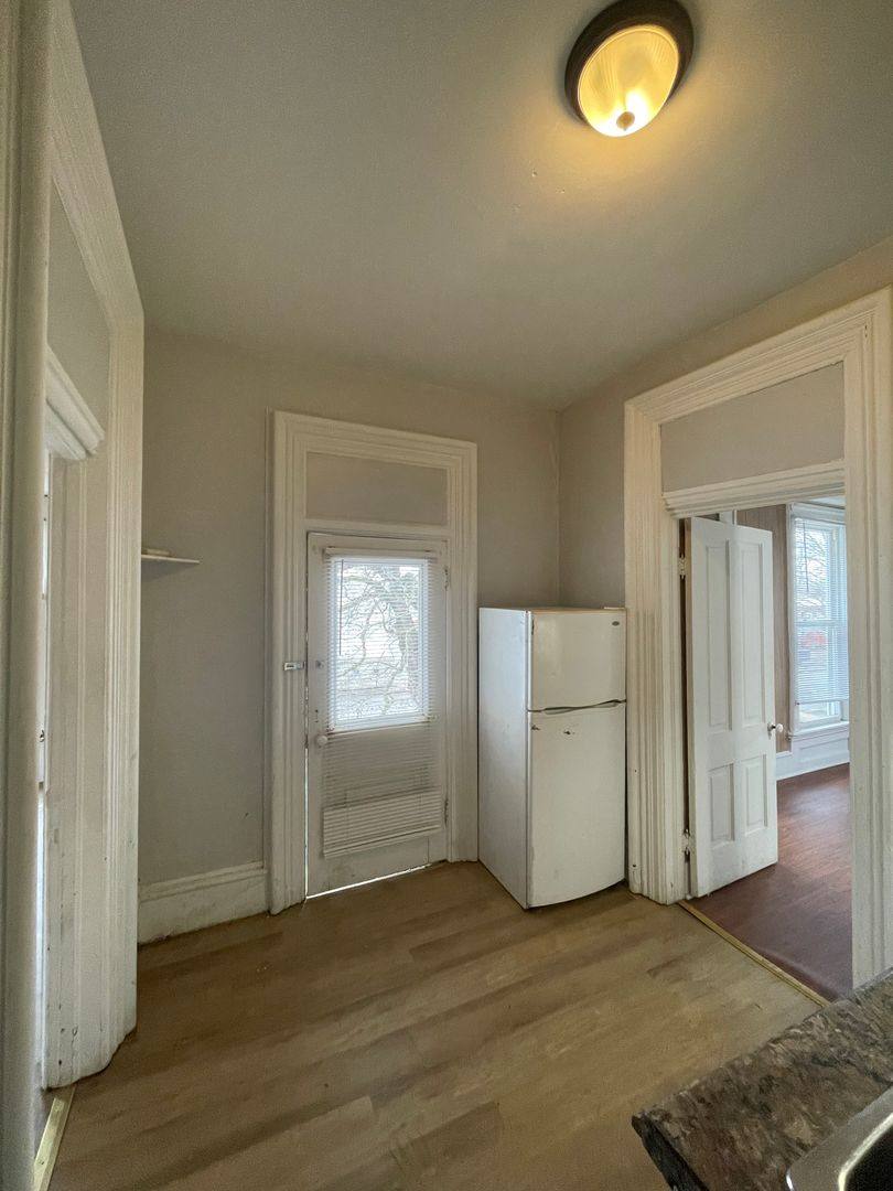 Apartment for rent at 301-303 2nd St, Covington, IN 47932