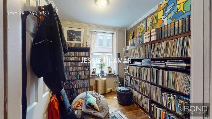 Apartment for rent at 52 Barrow St #B, New York, NY 10014