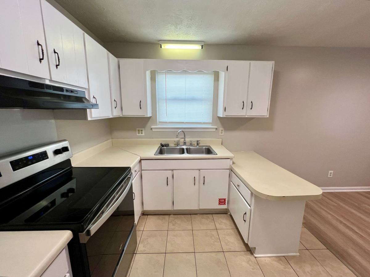 House for rent at 1649-B S Beltline Blvd, Columbia, SC 29205