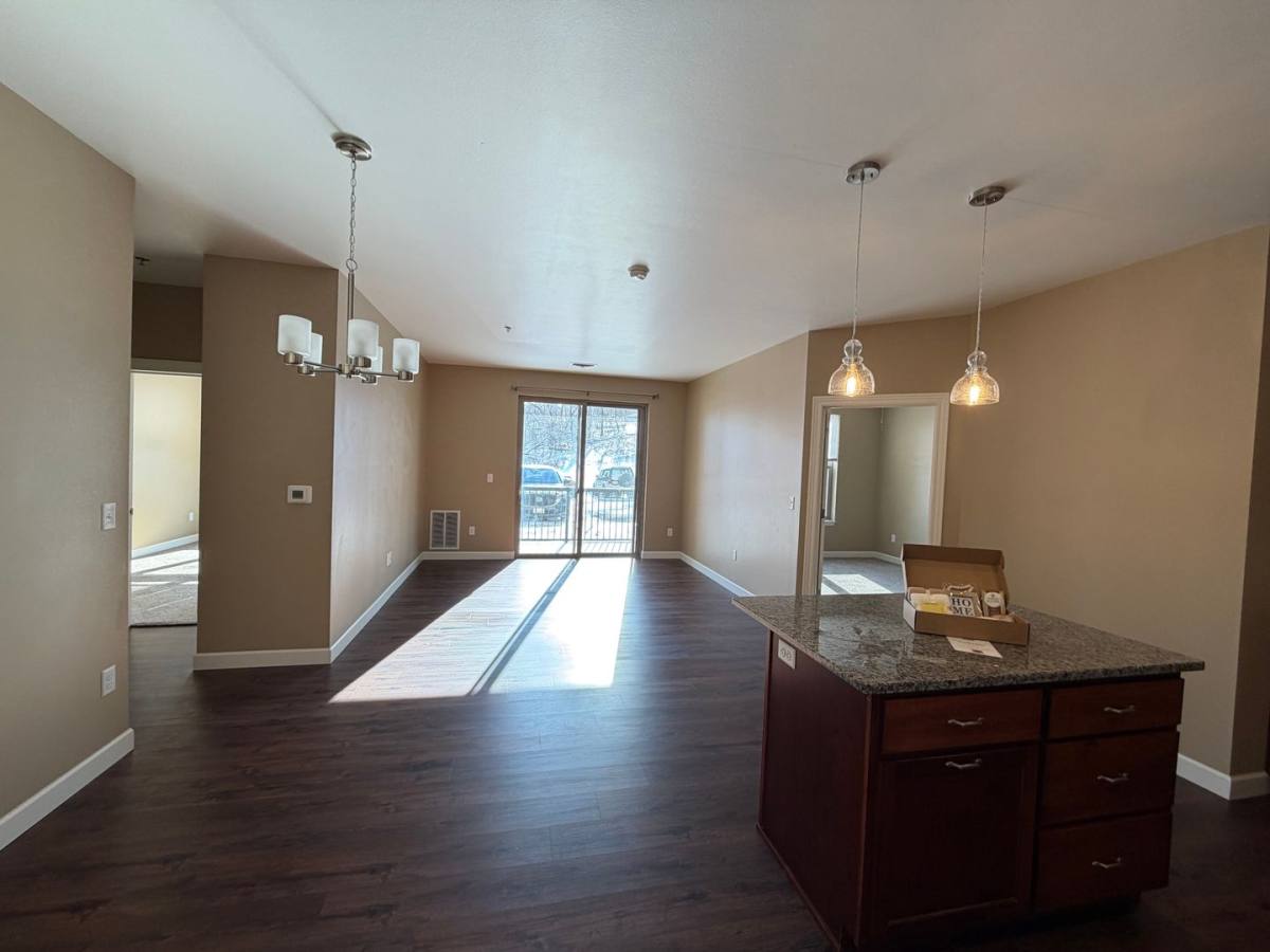 Apartment for rent at 2101 Abbey Rd, Onalaska, WI 54650