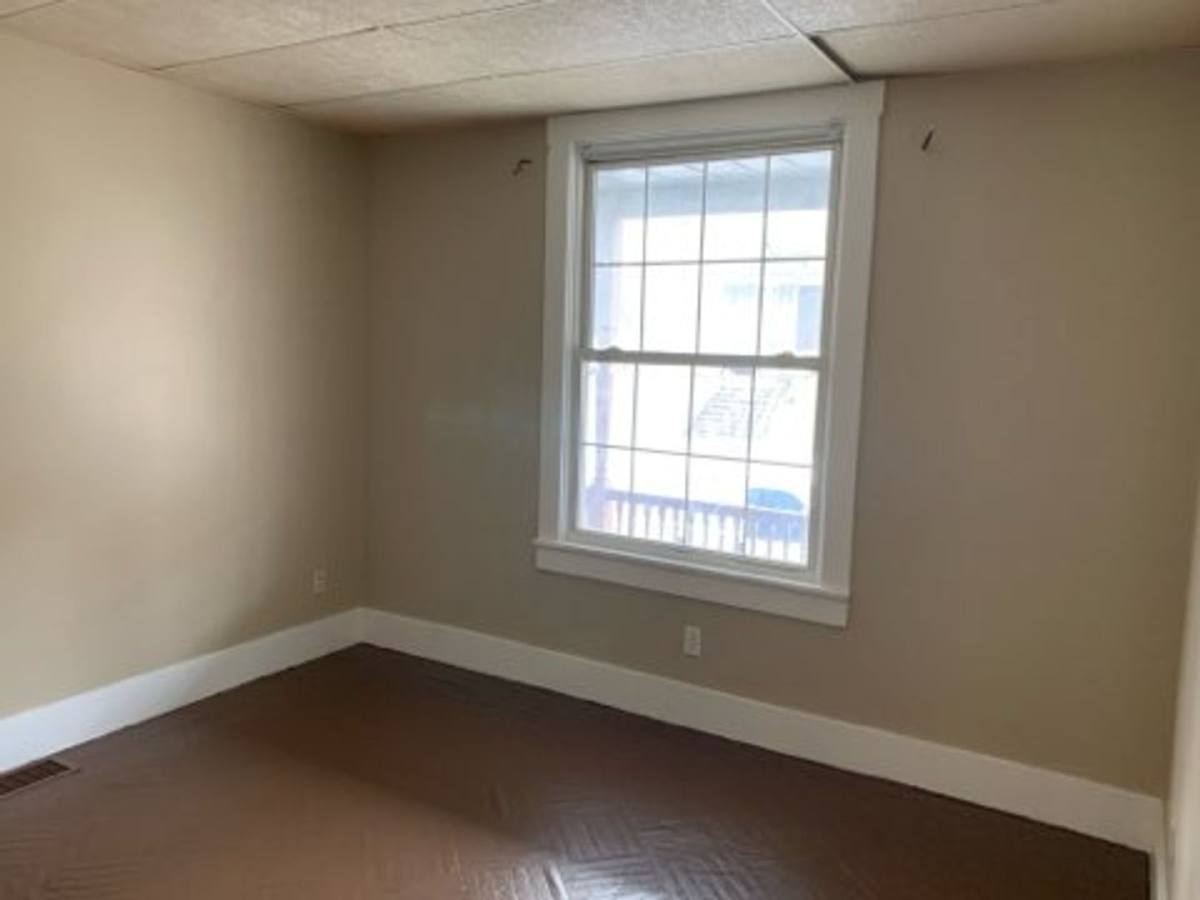 Apartment for rent at 137 N 7th St, Easton, PA 18042