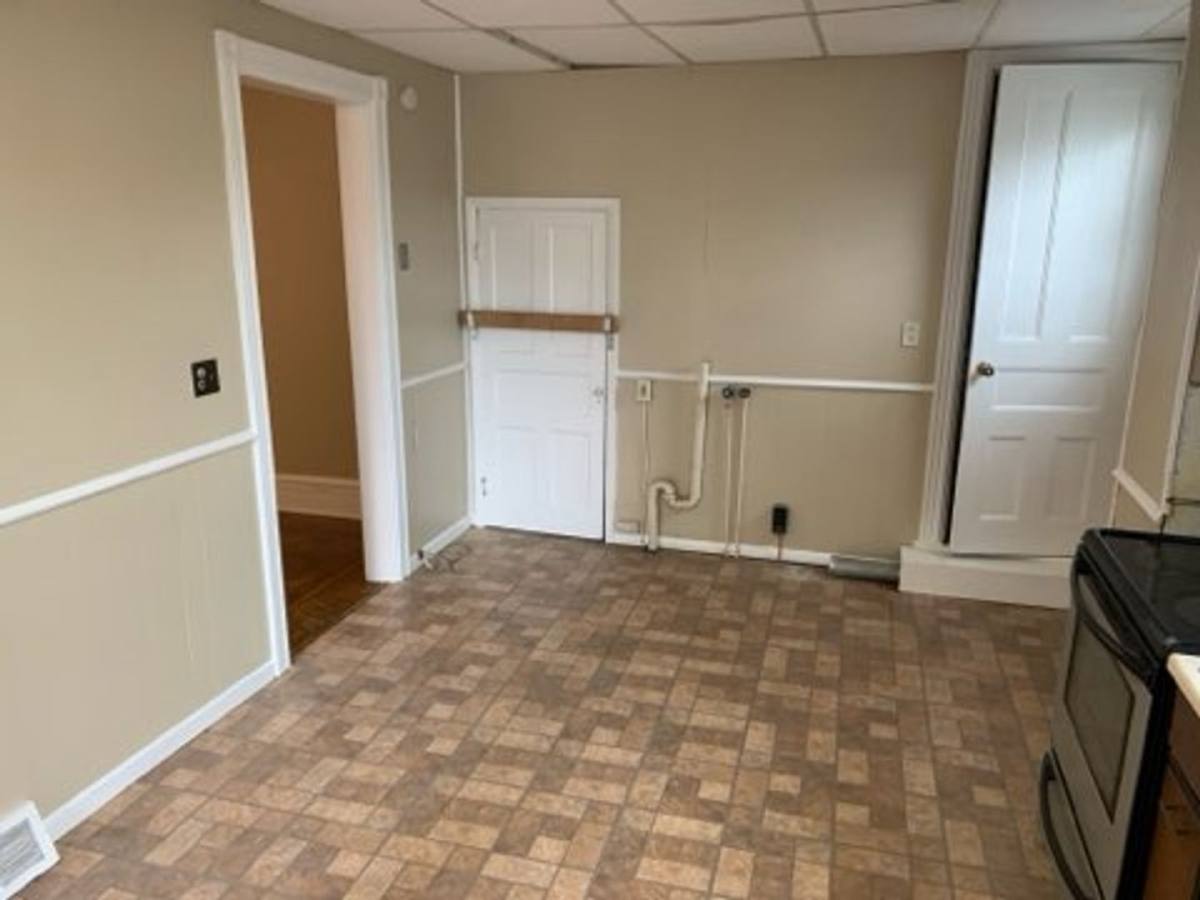Apartment for rent at 137 N 7th St, Easton, PA 18042