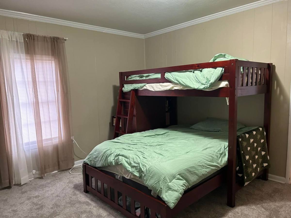 House for rent at 105 McKinnon St, Petal, MS 39465