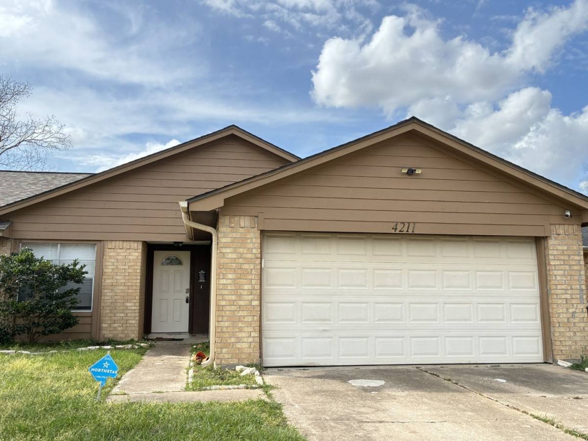 House for rent at 4211 Autumn Meadow Dr, Katy, TX 77449