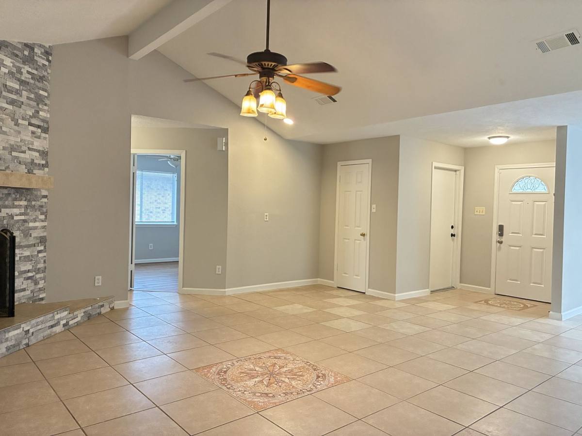 House for rent at 4211 Autumn Meadow Dr, Katy, TX 77449