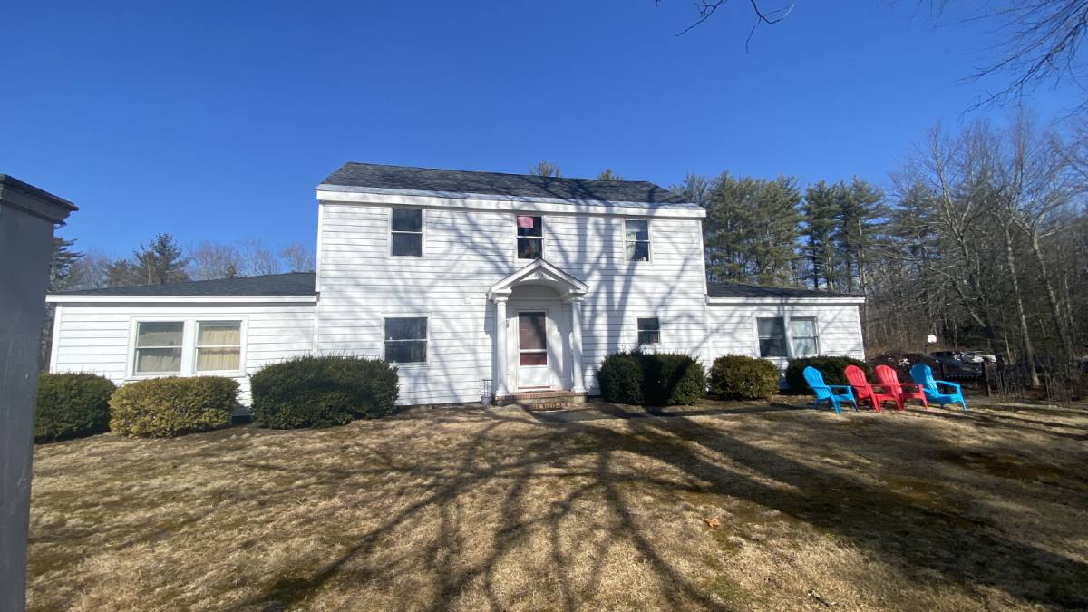 Apartment for rent at 277 Mast Rd #3, Durham, NH 03824
