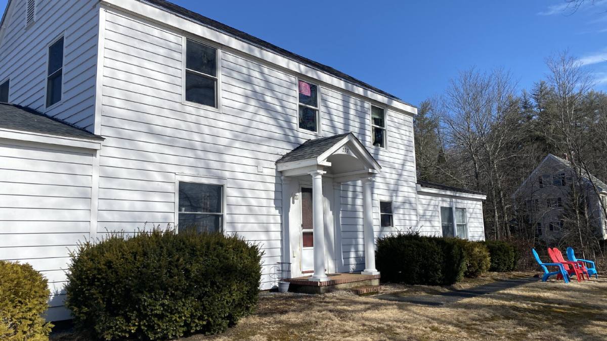 Apartment for rent at 277 Mast Rd #3, Durham, NH 03824