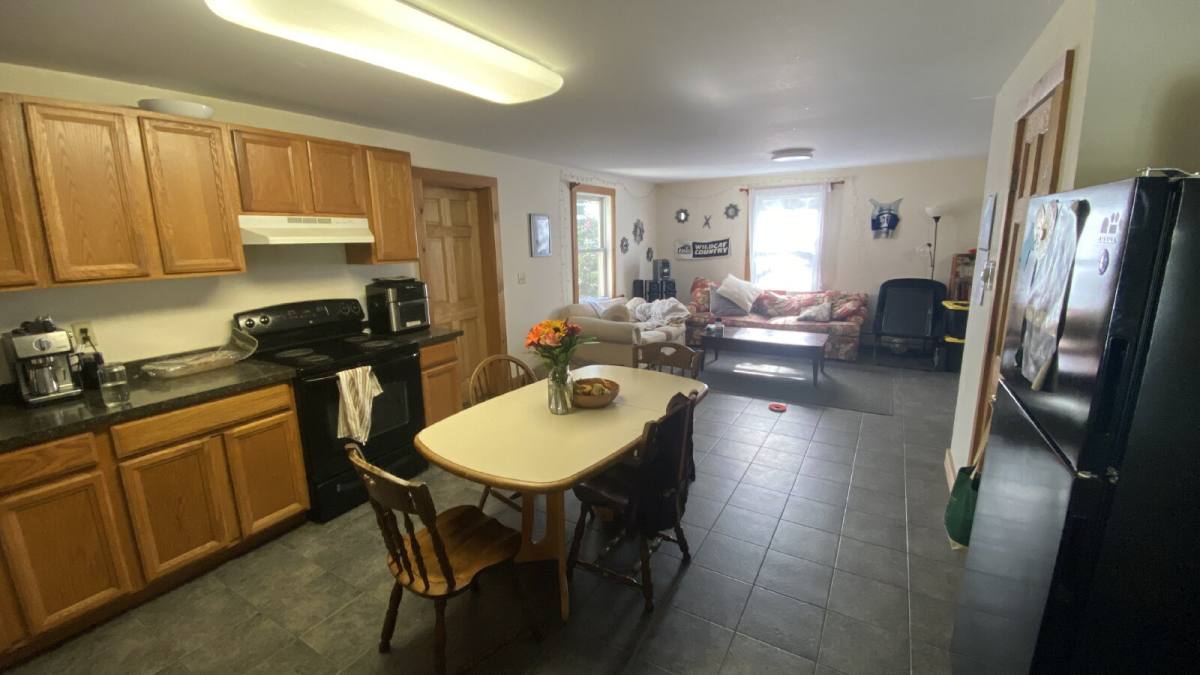 Apartment for rent at 279 Mast Rd #1, Durham, NH 03824