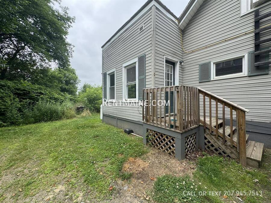 Apartment for rent at 38 Academy St #C, Hartland, ME 04943