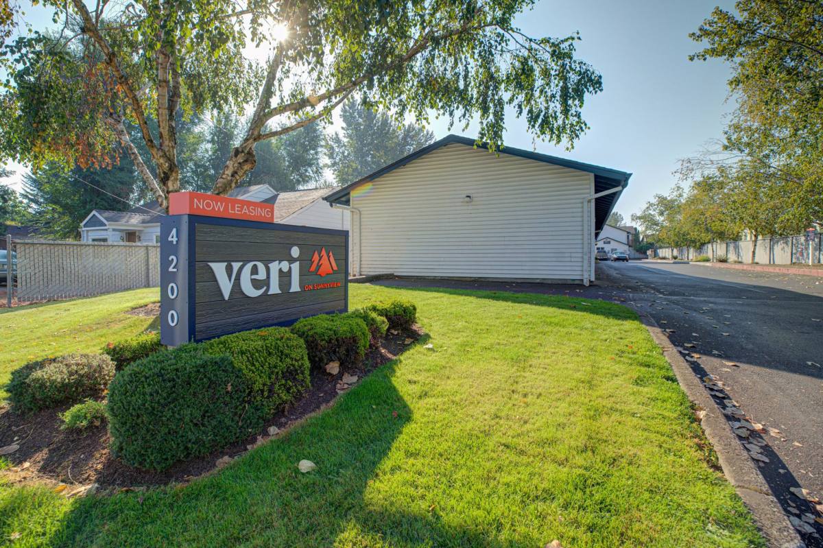 Apartment for rent at 4200 Sunnyview Road, NE, Salem, OR 97305