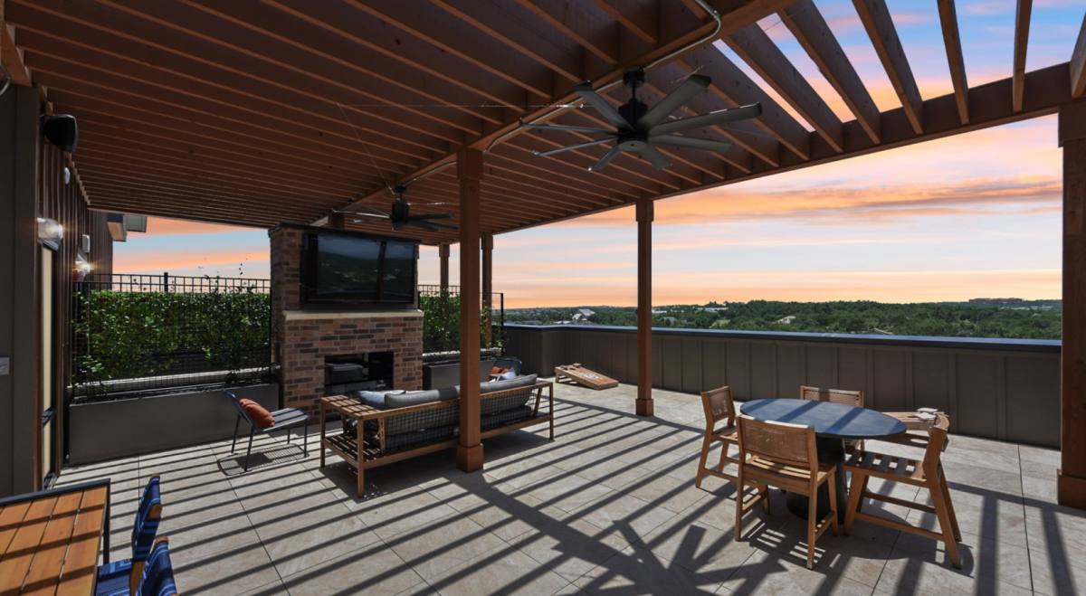 Townhouse for rent at 13060 Four Star Blvd #A2-33, Austin, TX 78737