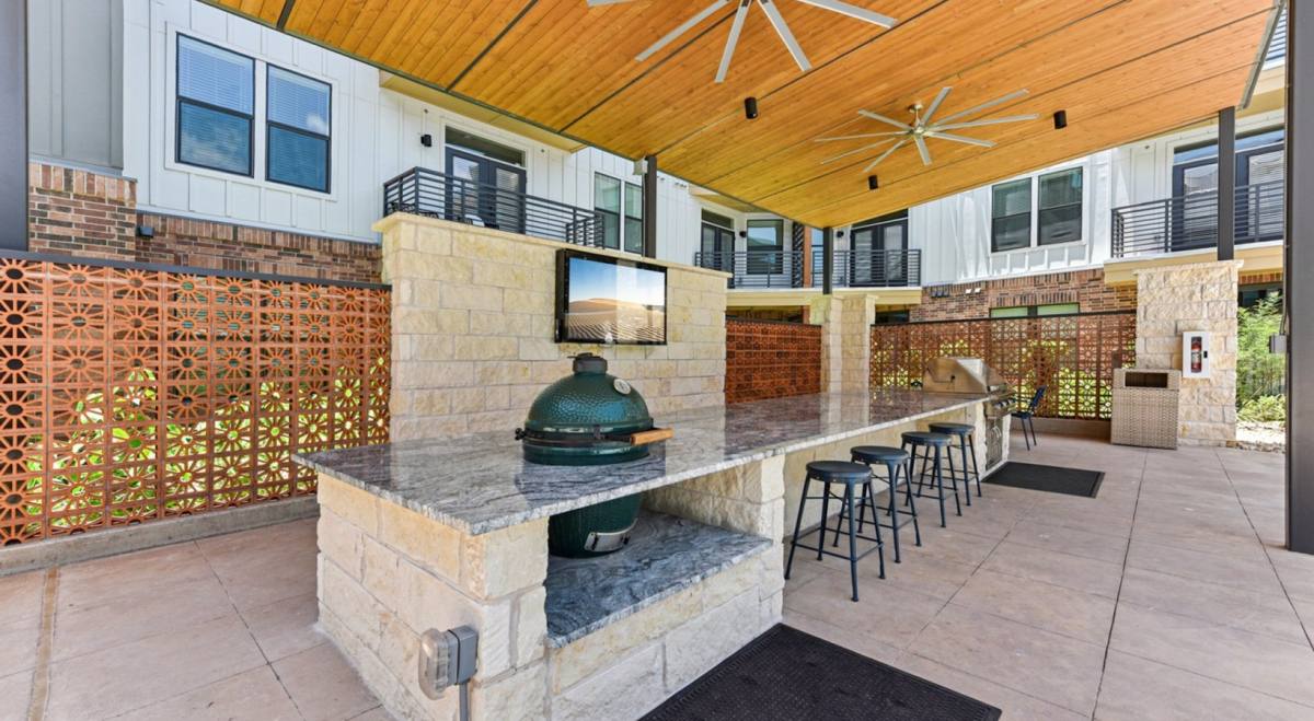 Townhouse for rent at 13060 Four Star Blvd #A2-33, Austin, TX 78737