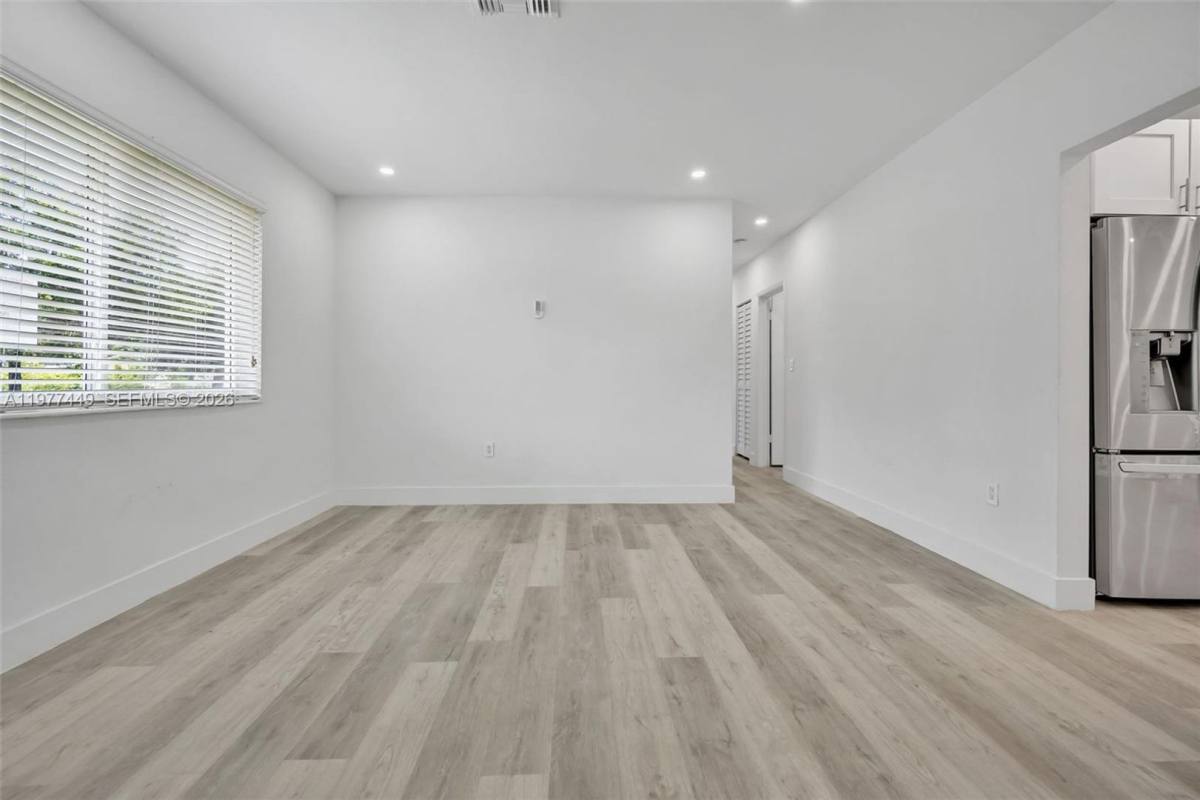 House for rent at 1401 NE 152nd St, Miami, FL 33162