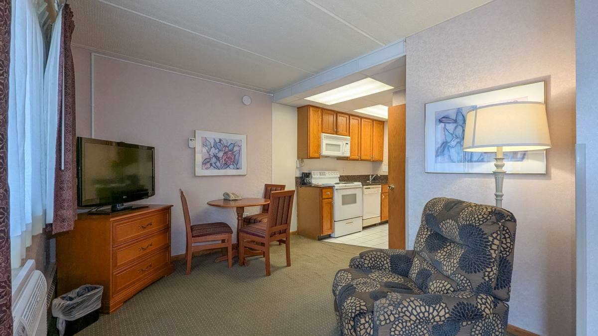 Apartment for rent at 418 6th St SW, Rochester, MN 55902