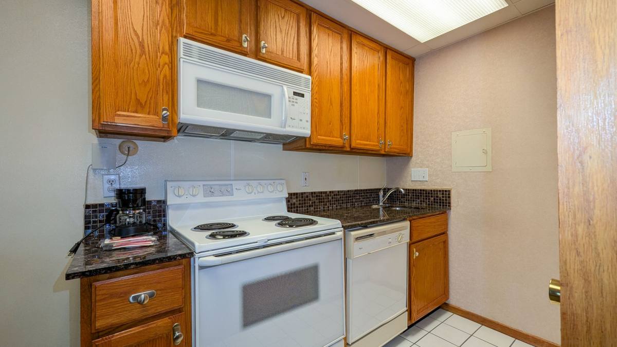 Apartment for rent at 418 6th St SW, Rochester, MN 55902