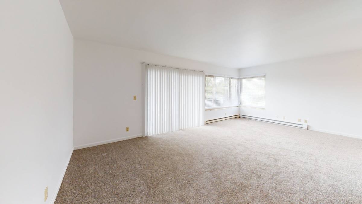 Apartment for rent at 11233 Des Moines Memorial Dr S, Seattle, WA 98168