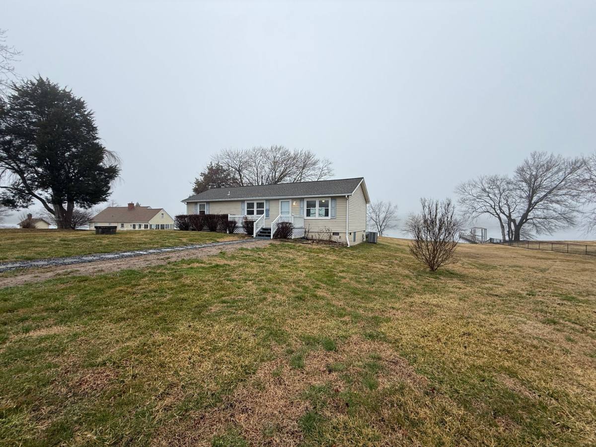 House for rent at 299 Blue Crab Loop, Montross, VA 22520