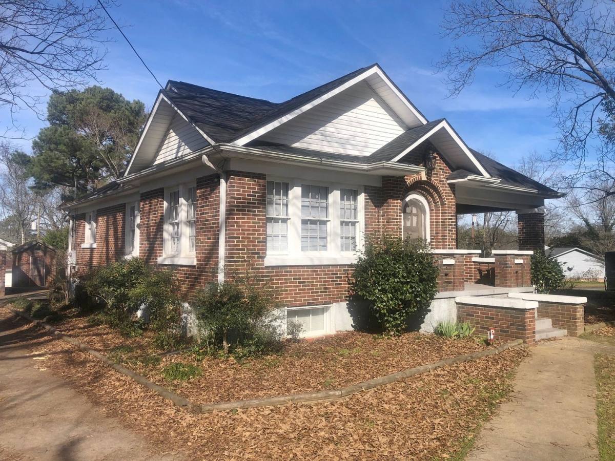 Apartment for rent at 103 8th Ave NE, Cullman, AL 35055