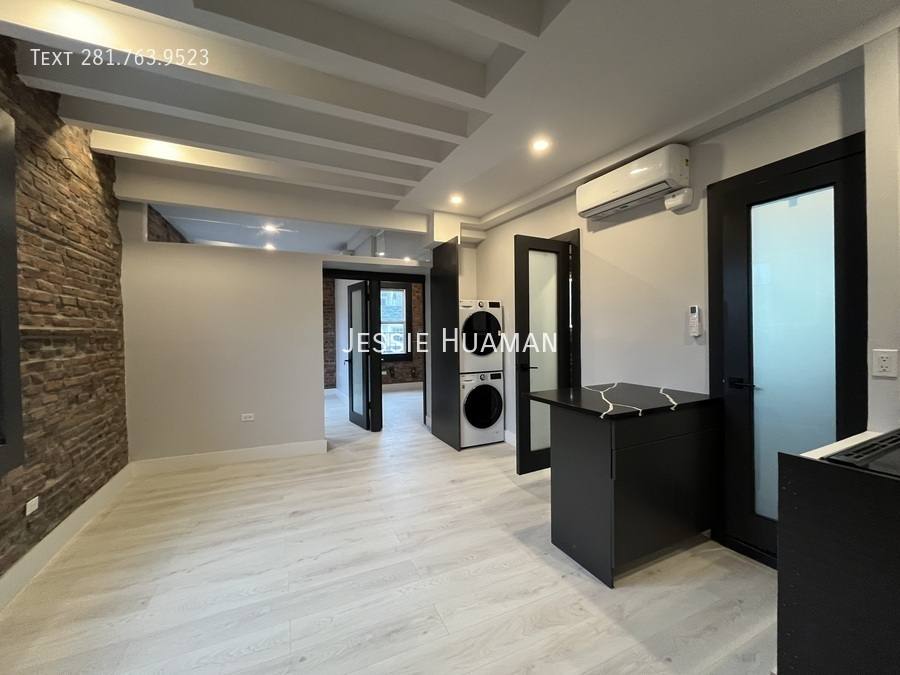 Apartment for rent at 37 Cornelia St #3A, New York, NY 10014