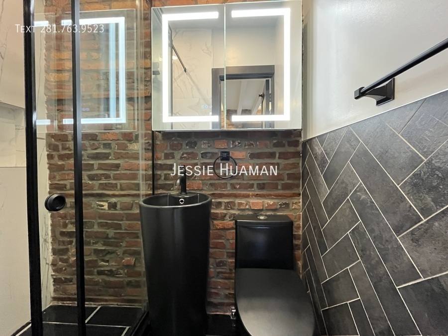 Apartment for rent at 37 Cornelia St #3A, New York, NY 10014