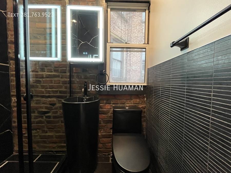 Apartment for rent at 37 Cornelia St #3A, New York, NY 10014